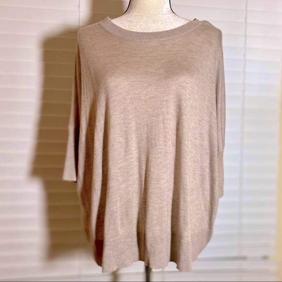 Splendid Oversized S/S Dolman Sweater - Picture 3 of 7